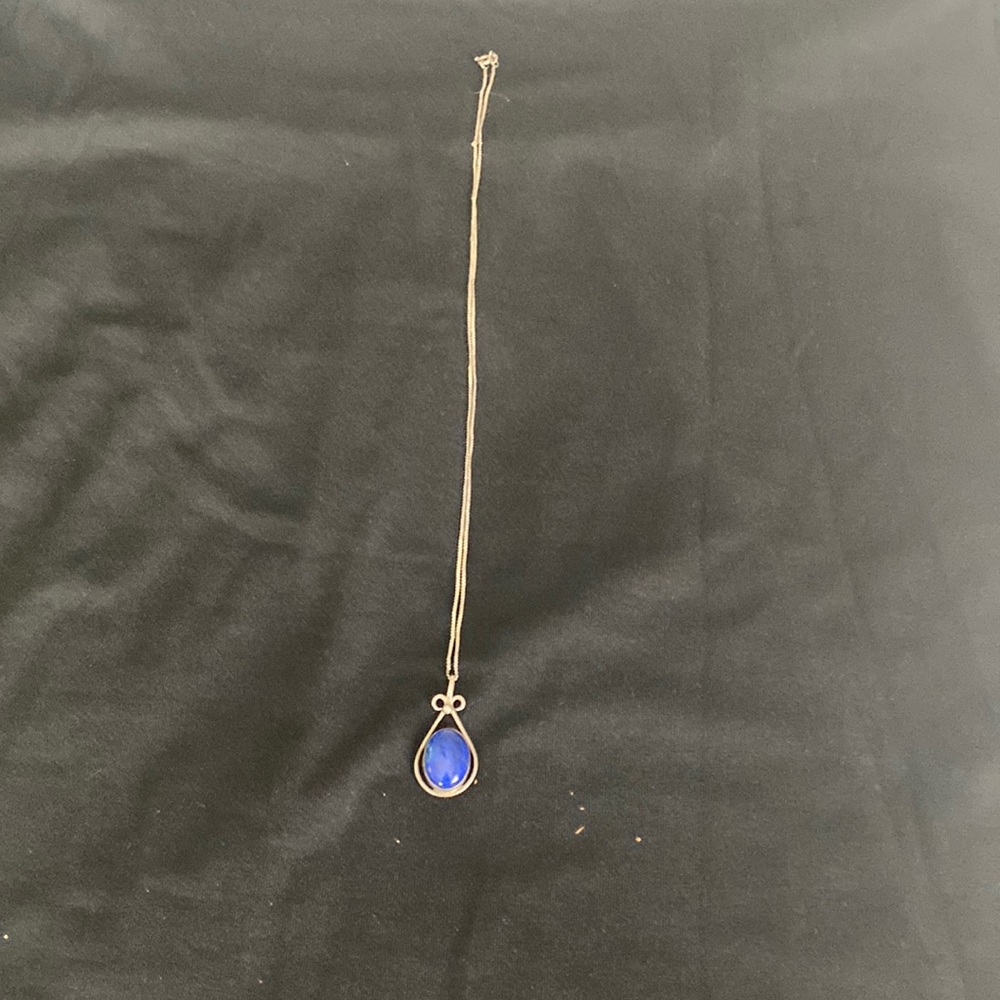 LAPUS LAZULI Necklace with silver chain